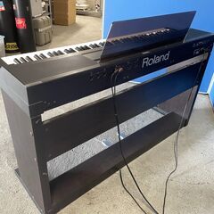 【無料】Roland 電子ピアノ HP-800 通電確認済み 0円 早い者勝ち 引取歓迎 配送OKの画像