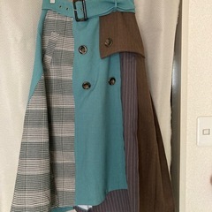 ロングスカート　アシンメトリー　Sサイズ　