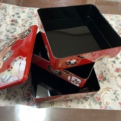 プラスチック重箱3段の画像