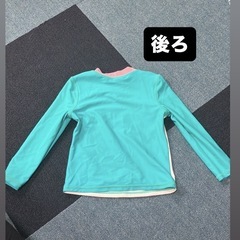 100 ラッシュガードの画像