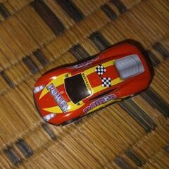 ブルバックカー