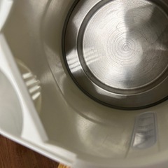 電気ポットの画像