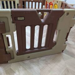 【本日のみ値下げ】ベビーゲートの画像