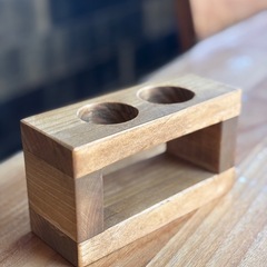 歯磨き粉　スタンド　ハンドクリームにもの画像