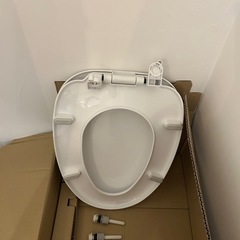 お値段相談可　トイレ便座　未使用美品（箱無し）の画像