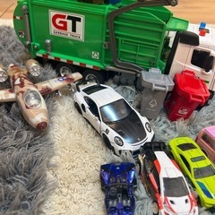 トミカ、ゴミ収集車、乗り物おもちゃの画像