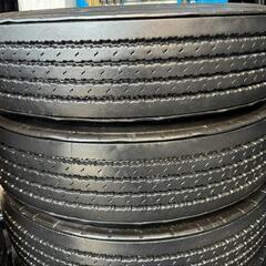 🌞225/80R17.5⭐工賃込み！トラックに！バリ山！美品！TOYO製サマータイヤ入荷しました🌞の画像