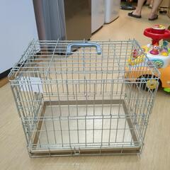 ペットケージ 犬 猫 小動物用 持ち運び可 折りたたみ式 キズ多 在庫2個 【こちらは店舗です。浜村鹿野温泉ICから3分 買取本舗 宮本リサイクル 営業時間9～19時 定休日水曜のみ←連絡できませんm(_ _)m】の画像