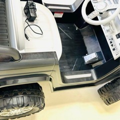 トイフォード電動子供カー❣️の画像