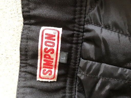 シンプソン　パンツ