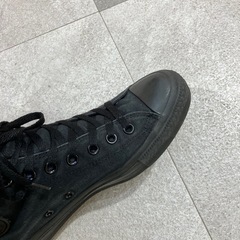 コンバース黒ハイカットの画像