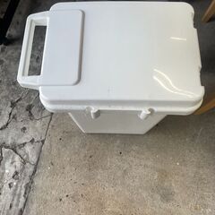 リサイクルショップどりーむ天保山店　No3346 ゴミ箱　３３Lサイズの画像