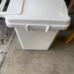 リサイクルショップどりーむ天保山店　No3346 ゴミ箱　３３Lサイズ