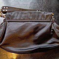 guess ショルダーバッグの画像