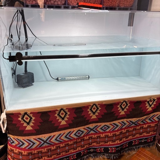 アクリル水槽　120センチ