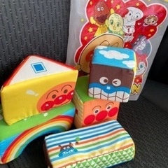 【お取引中】Fisher price セット＋アンパンマンソフトブロックの画像