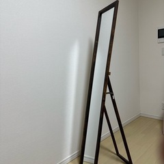 鏡の画像