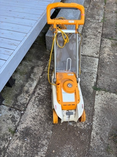 RYOBI 電動芝刈り機