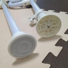 　伸縮する縦型突っ張り棒　中古の画像