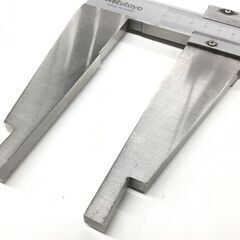 【エコツール半田店】MITUTOYO/ミツトヨ 1mノギス 型番不明【愛知県/名古屋市/知立市/半田市/岡崎市/豊田市/小牧市/工具】【ITZ0QJT73XK6】★出張買取も好評受付中！の画像