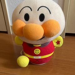 取引中　
アンパンマンの動く人形
