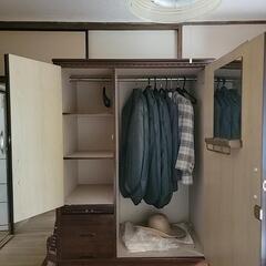 洋服ダンスの画像