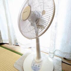 ★お約束決定★日立 リビング扇風機 白 中古の画像
