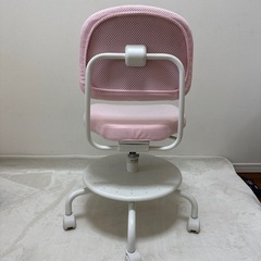 子供用デスクチェアの画像