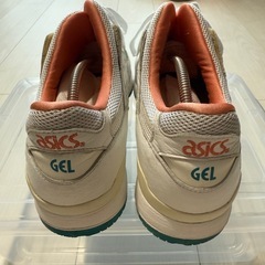 27.5㌢　asics GELLYTEⅢ
の画像