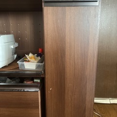 食器棚の画像