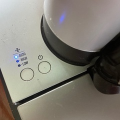 三菱　空気清浄機能付　コードレスクリーナー【ジャンク】の画像