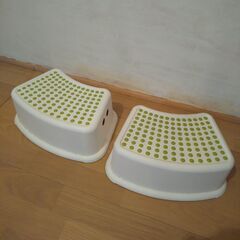 踏み台　2個セット（プラスチック製）