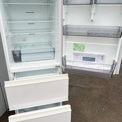 美品■東芝 2022年製 356L 3ドア冷凍冷蔵庫 GR-T36SC(WT)■TOSHIBA VEGETA 自動製氷機能付 3段冷凍室■3ドア冷蔵庫 2～3人用 中型冷蔵庫の画像
