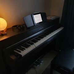 YAMAHA CLP-735の画像
