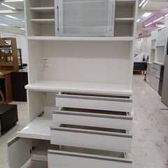 リユースのサカイ栃木店★ジモティ割あり★ 大川家具 レンジボード ホワイト W117×D49×H205 クリーニング済み TC9588の画像