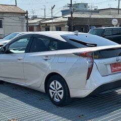 月々3万円～　自社ローン歓迎　☆50プリウス　Bluetooth☆　の画像