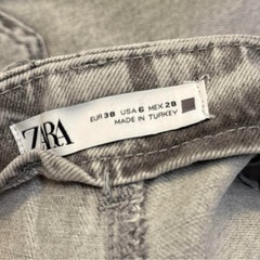 新品　ZARA ジーパン　デニム　ジーンズの画像