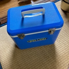 クーラーボックスの画像