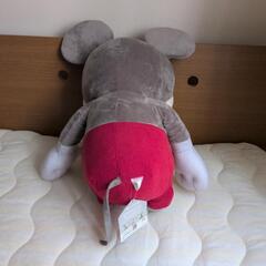 ミッキーマウス　大きいぬいぐるみの画像