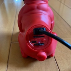フレンチブルドッグ型ワイヤレススピーカーの画像