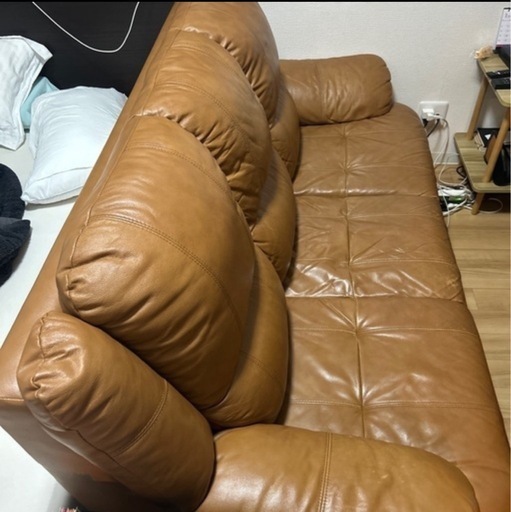 三人掛け革ソファー