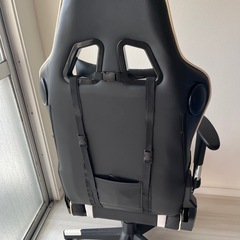 【GTRACING GT890MF-White】ゲーミングチェア（オットマン・スピーカー内蔵モデル）の画像