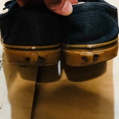 本日値下げしました。7/6〜　Vans Authentic ガムソールのユーズドスニーカー1組の画像