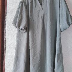 美品🌟ベルーナ／チュニックブラウスの画像
