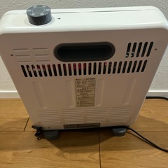 アイリスオーヤマ 電気ストーブ　EHT-800Wの画像