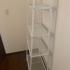 IKEAのラックですの画像