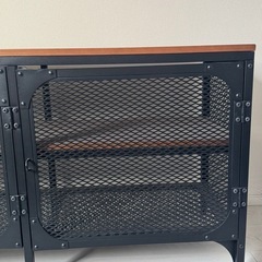 IKEA FJÄLLBO ローボード／テレビ台の画像