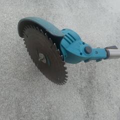 草刈り機　電動タイプ　バッテリーはおまけ
