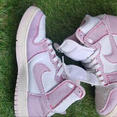 「お話し中」
Nike Dunk High 1985 "Barely Rose"ナイキ ダンク ハイ 1985 "ベアリーローズ"　27cmの画像