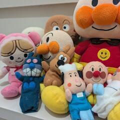 アンパンマンシリーズのぬいぐるみの画像